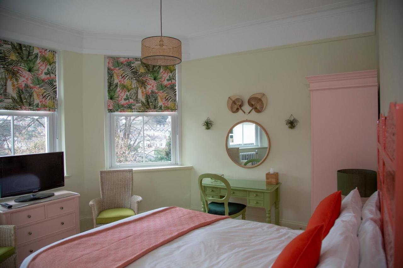 Carlton Court Bed & Breakfast Torquay Bagian luar foto